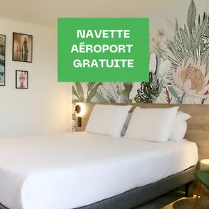 Kyriad Aeroport Marseille *** Vitrolles (Bouches-du-Rhone)
